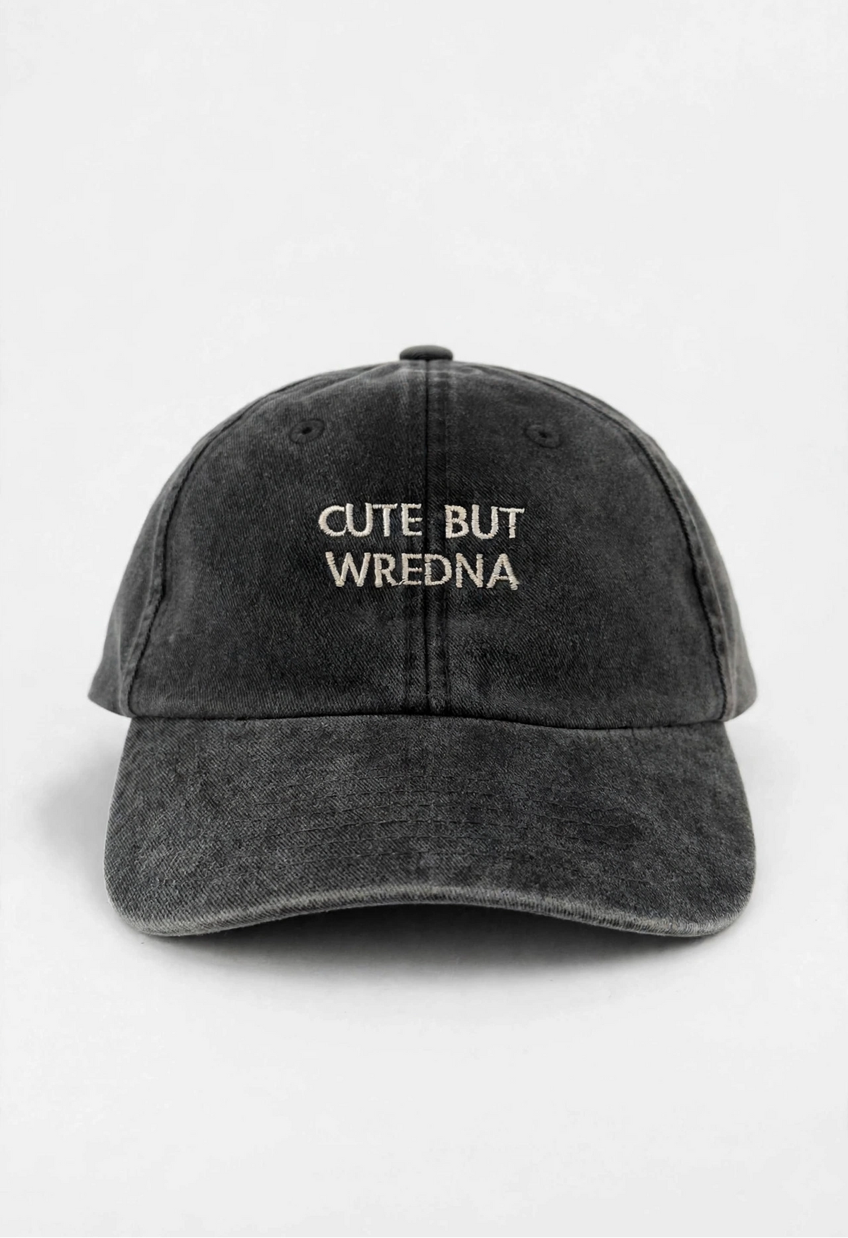 cute but wredna | czapka z daszkiem